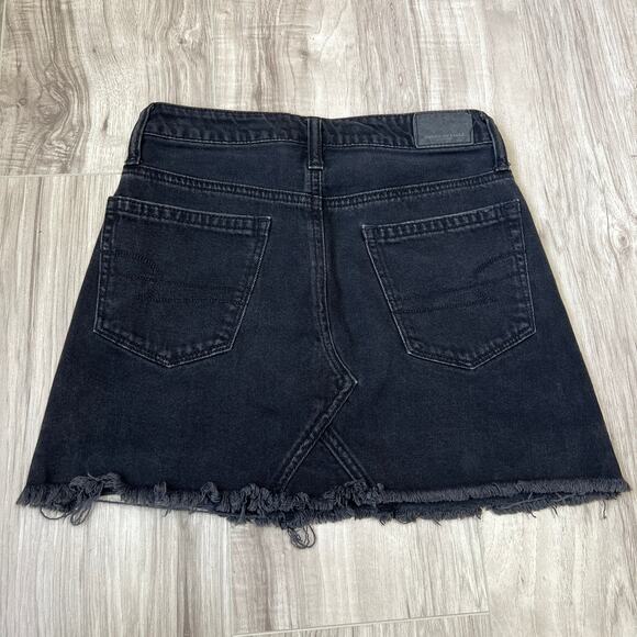 American Eagle Black Jean Denim Cut off Mini Skirt size Button Fly 00 - Picture 2 of 8